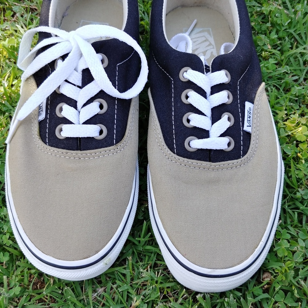 Sold💥Vans😎 - Picture 2 of 4